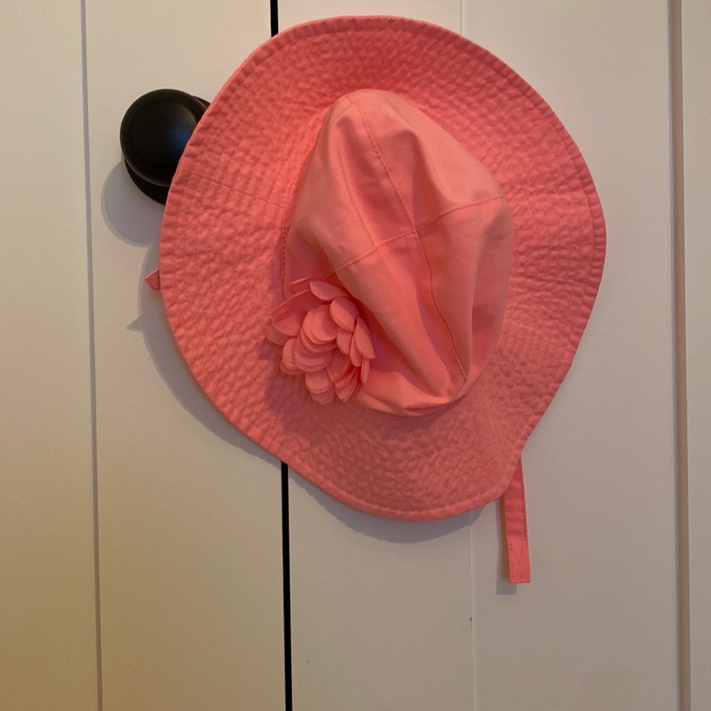 Sun hat